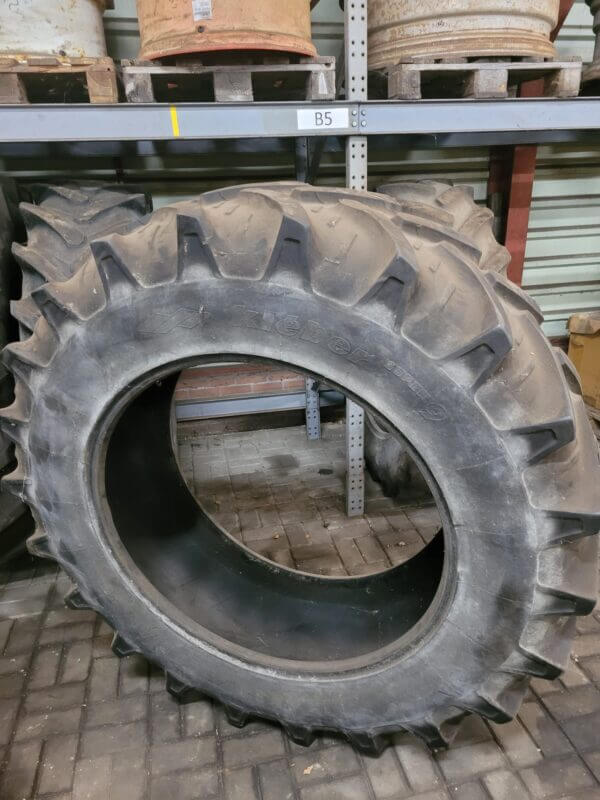 Kléber 18.4 R38