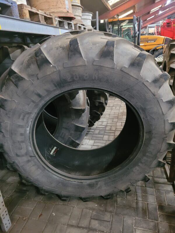 Michelin 20.8 R38