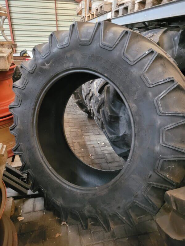 Mitas 520/85 R38