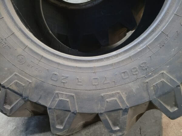 Pirelli 380/70 R20 - Afbeelding 2
